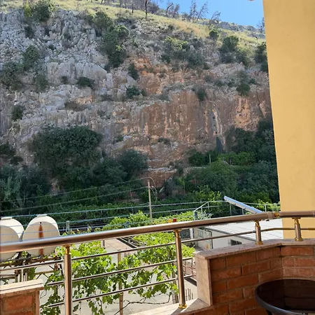 Апарт-отель Shengjin Central Apartments 3*